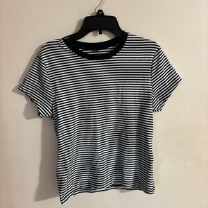 Uniqlo shirt size L